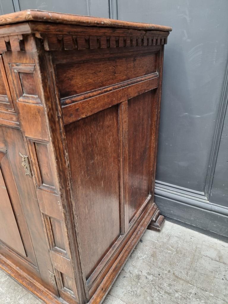 An antique oak panelled side cabinet, 102.5cm wide. - Image 4 of 7