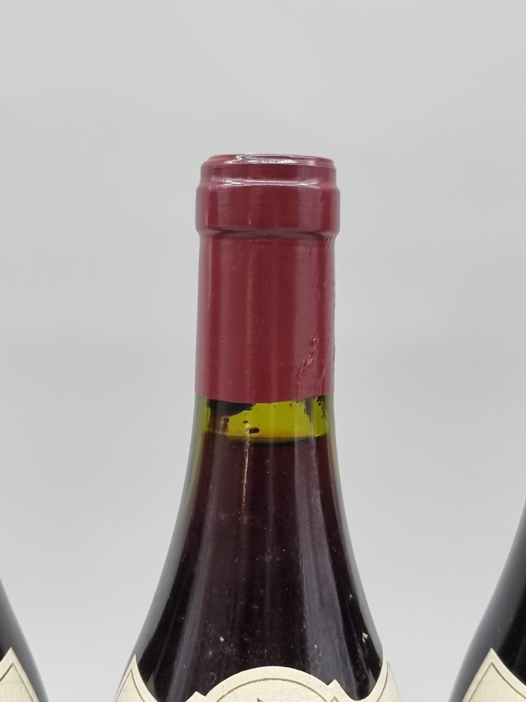 Six 75cl bottles of Volnay Taillepieds 1er Cru, 1995, Bitouzet-Prieur. (6) - Image 5 of 7