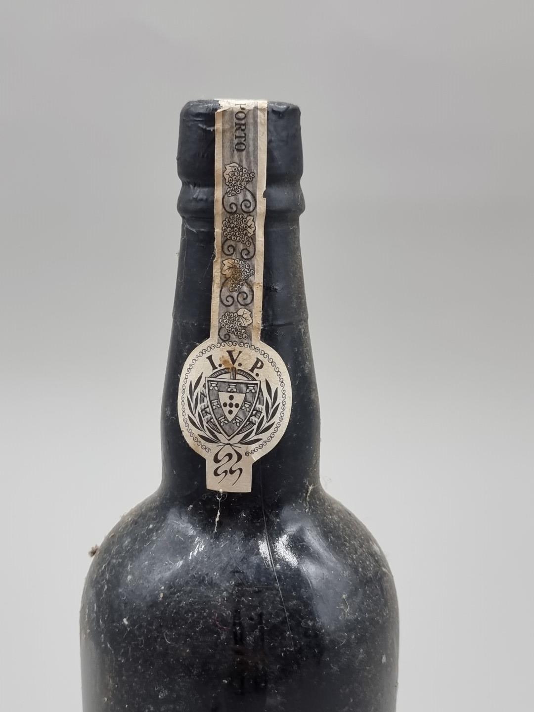 A bottle of Quinta Do Noval 1963 Vintage Port. - Image 5 of 6