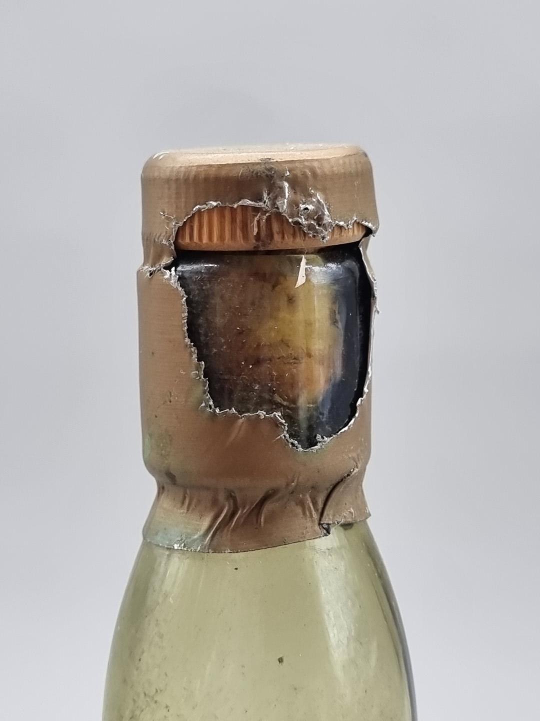A 1 litre bottle of Talisker 10 Year Old Whisky, old style map label, 45.8% abv, (damage to - Bild 3 aus 8