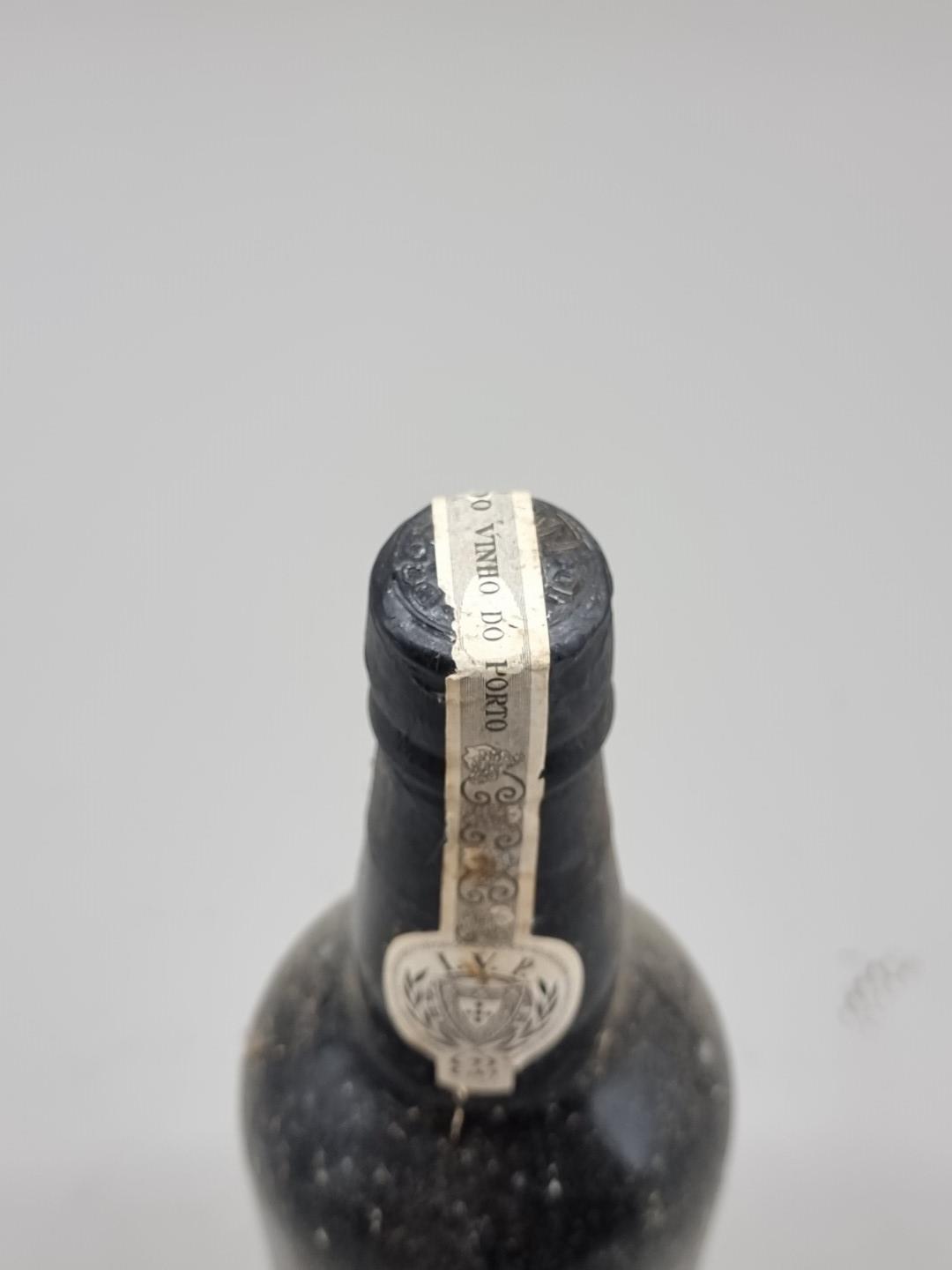A bottle of Quinta Do Noval 1963 Vintage Port. - Image 6 of 6