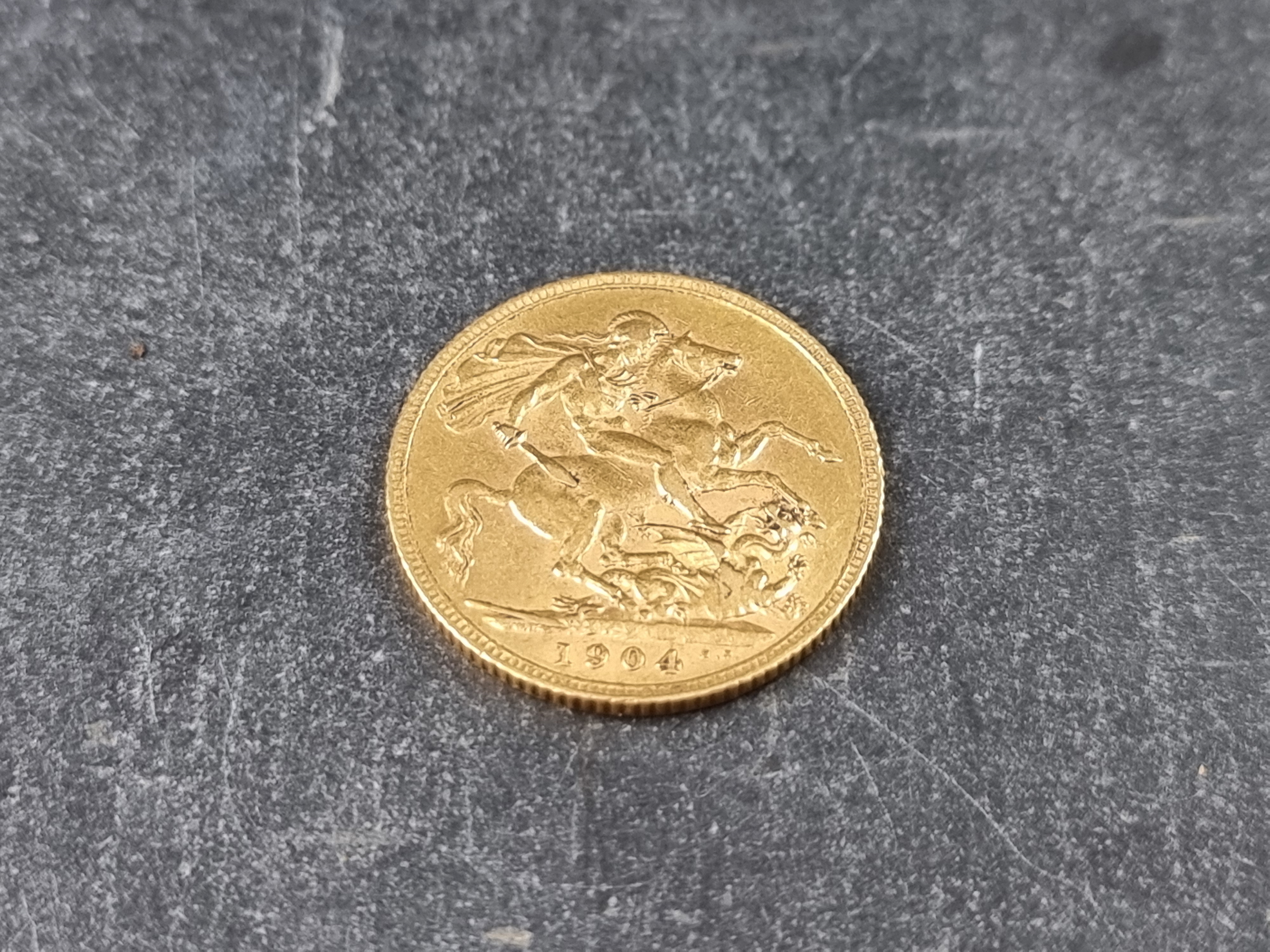 Coins: an Edward VII 1904 gold sovereign. All proceeds to The Royal Botanical Gardens, Kew.