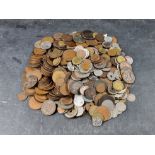 Coins: a quantity of UK and world coins, mostly 19th and 20th century; to include a Zanzibar one