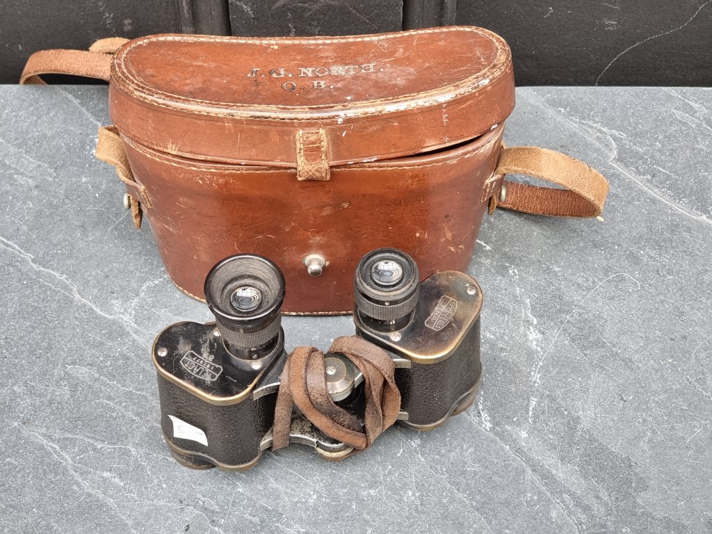 A pair of Carl Zeiss Telact 8X binoculars, cased. - Image 2 of 4
