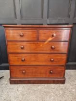 A Victorian mahogany chest of drawers, 114cm wide.
