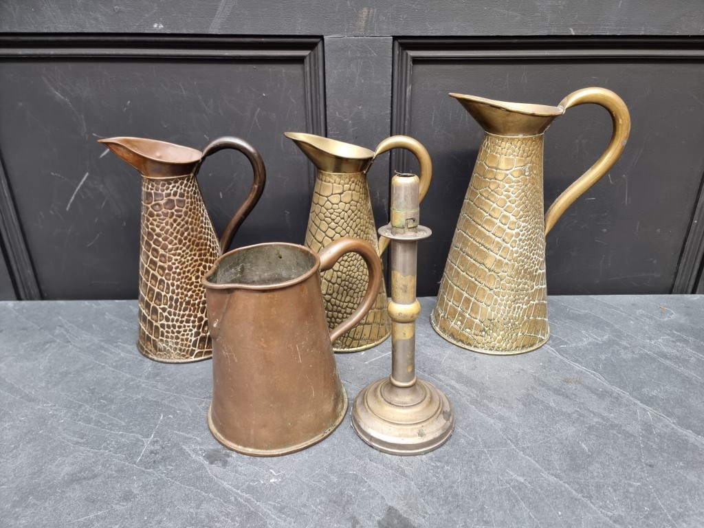 A collection of pewter and copper. (6)