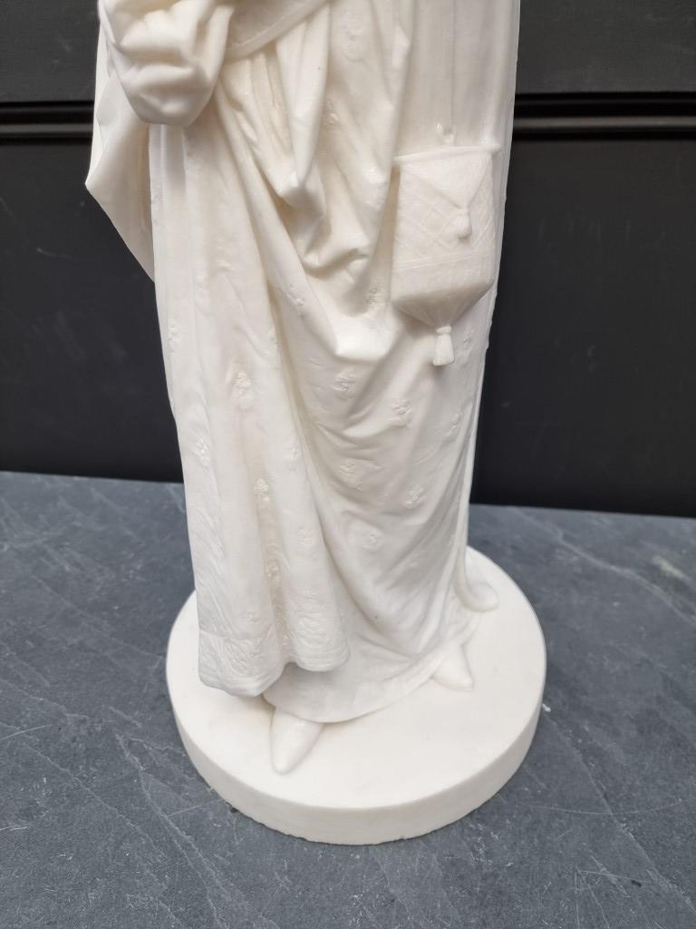 A large Victorian carved white marble figure of a lady with a dove, in the Renaissance style, 80cm - Image 5 of 6