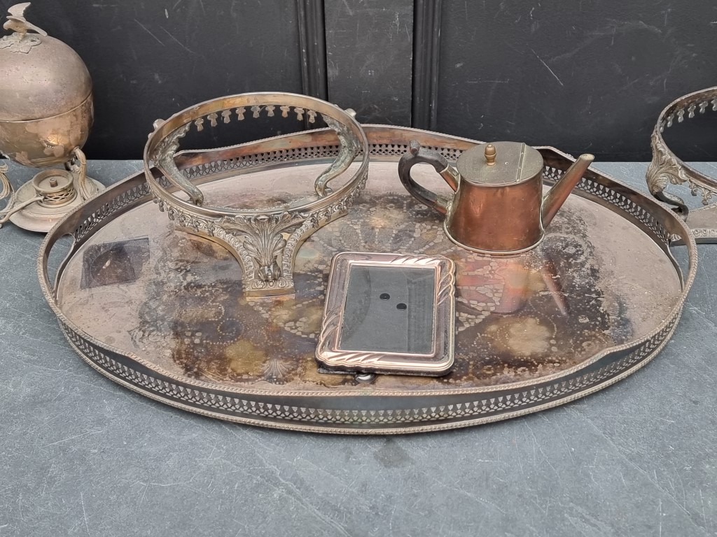 A small group of silver plate, to include a large oval tray, 60cm. (6) - Image 2 of 2
