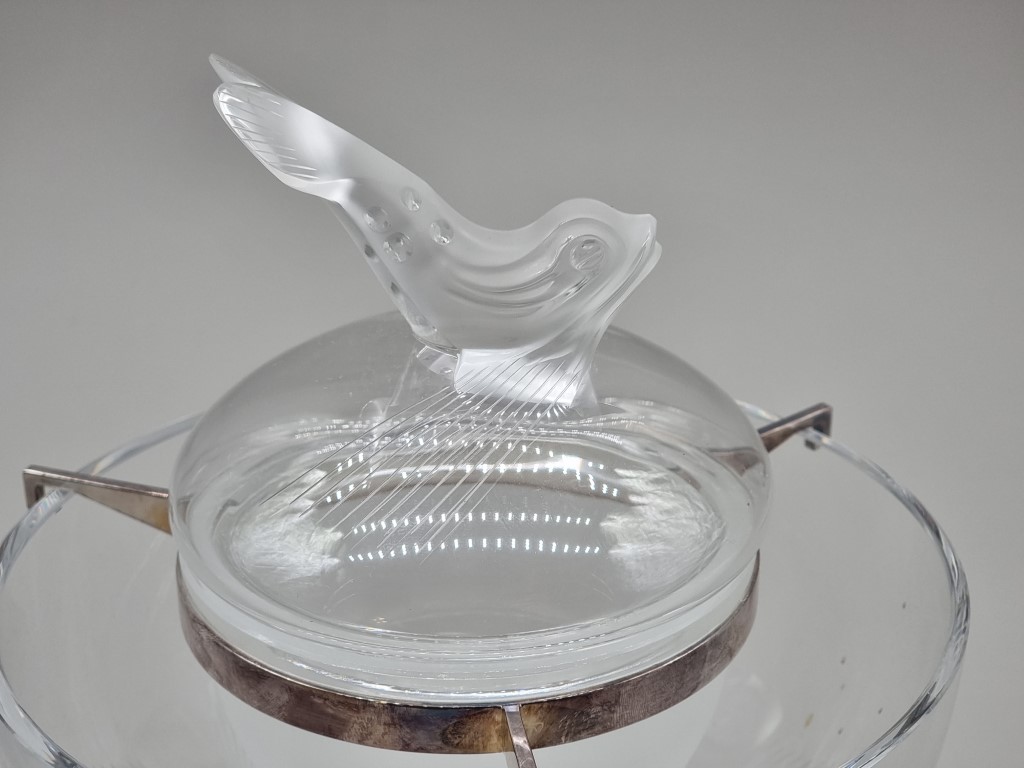 A Lalique 'Igor' glass caviar bowl, 20cm diameter. - Image 2 of 4