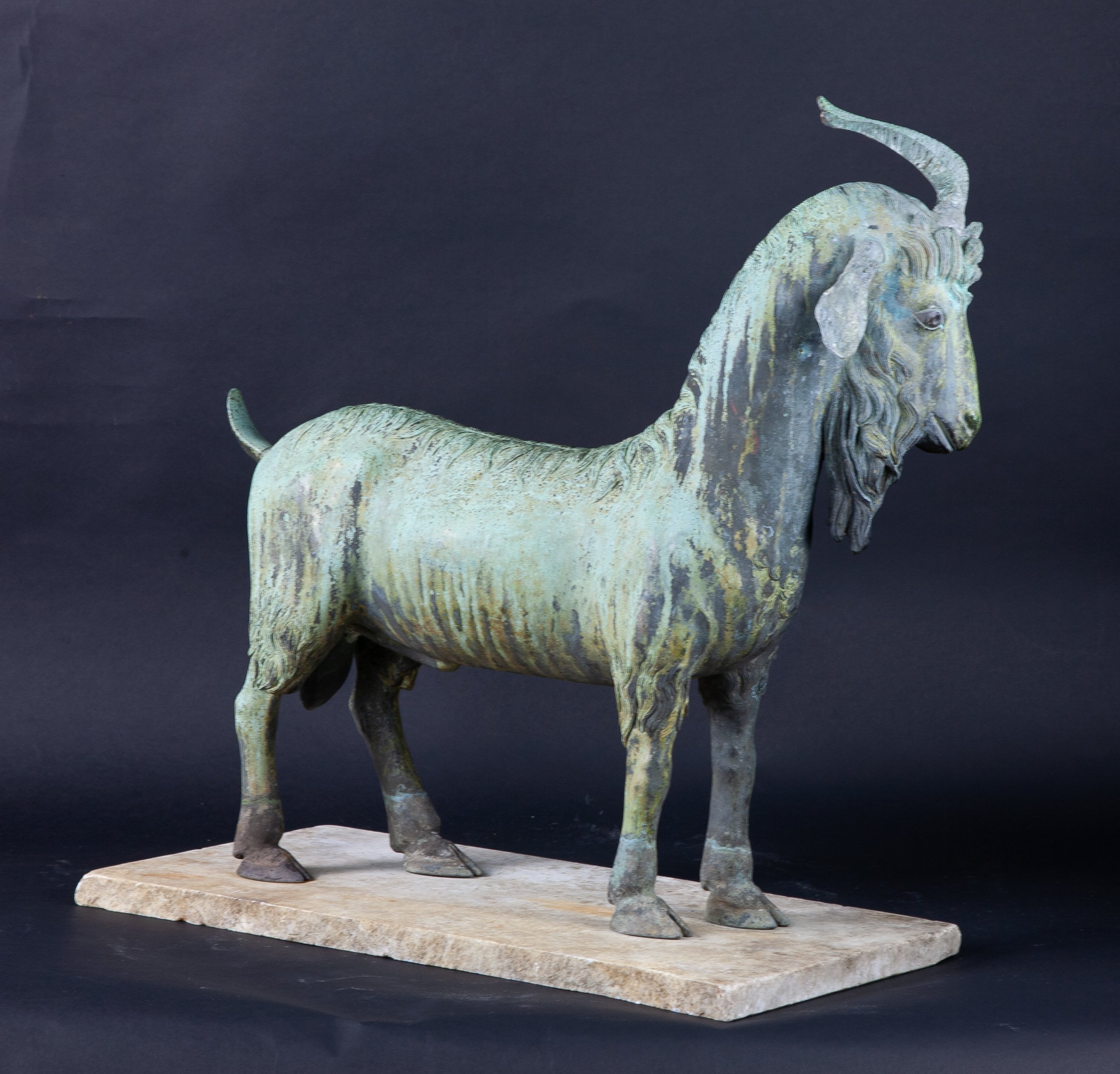 A bronze mountain goat - Image 5 of 6