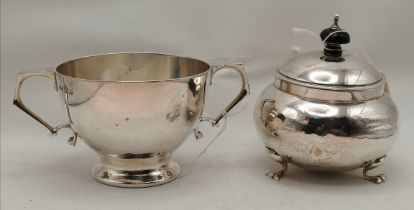 Two silver sugar bowls, 20th Century