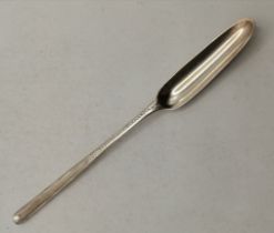 A George III silver marrow scoop