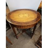 A good quality satinwood and walnut with shell decoration side table
