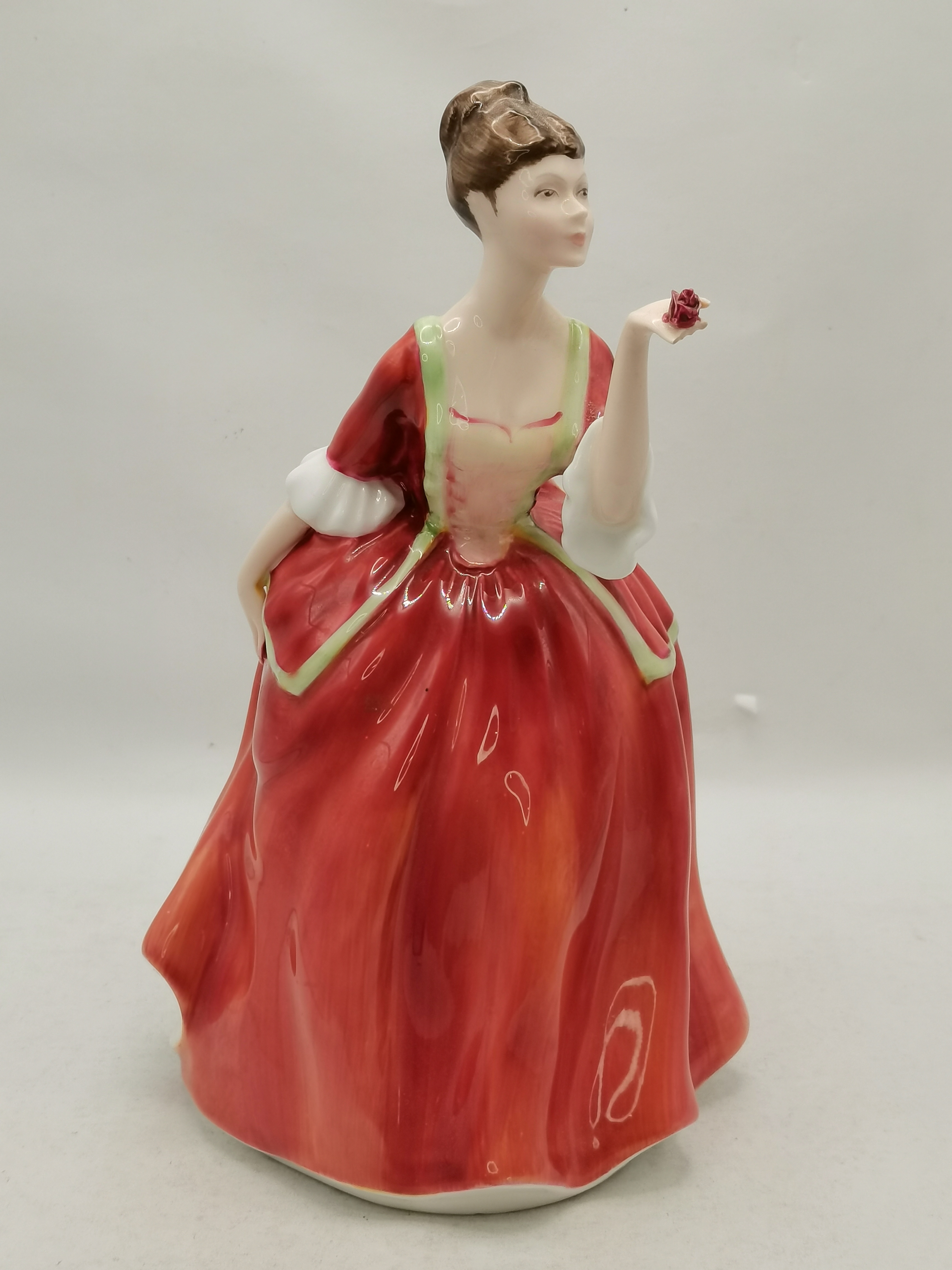 4 x Royal Doulton lady figures plus one lady figure - Image 8 of 11