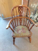 A Childs Windsor chair YEWOOD
