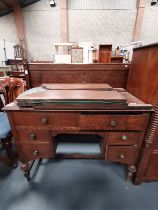 An oak dressing table/ desk