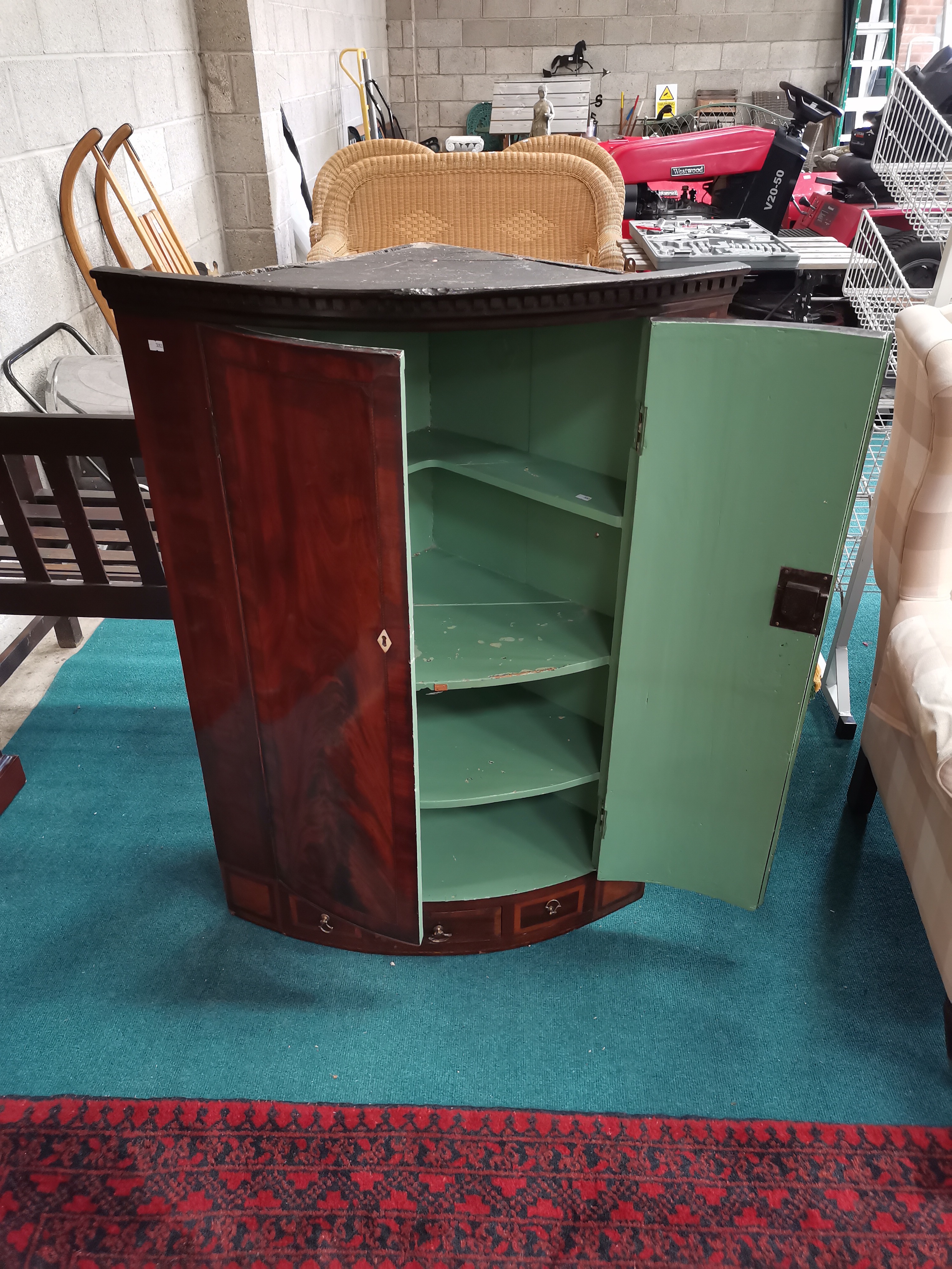 Antique inlaid Mahogany corner cupboard with key - Image 3 of 3