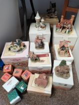 x9 David Winter cottages plus 8 smaller David Winter items