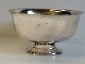 An Elizabeth II large silver pedestal bowl