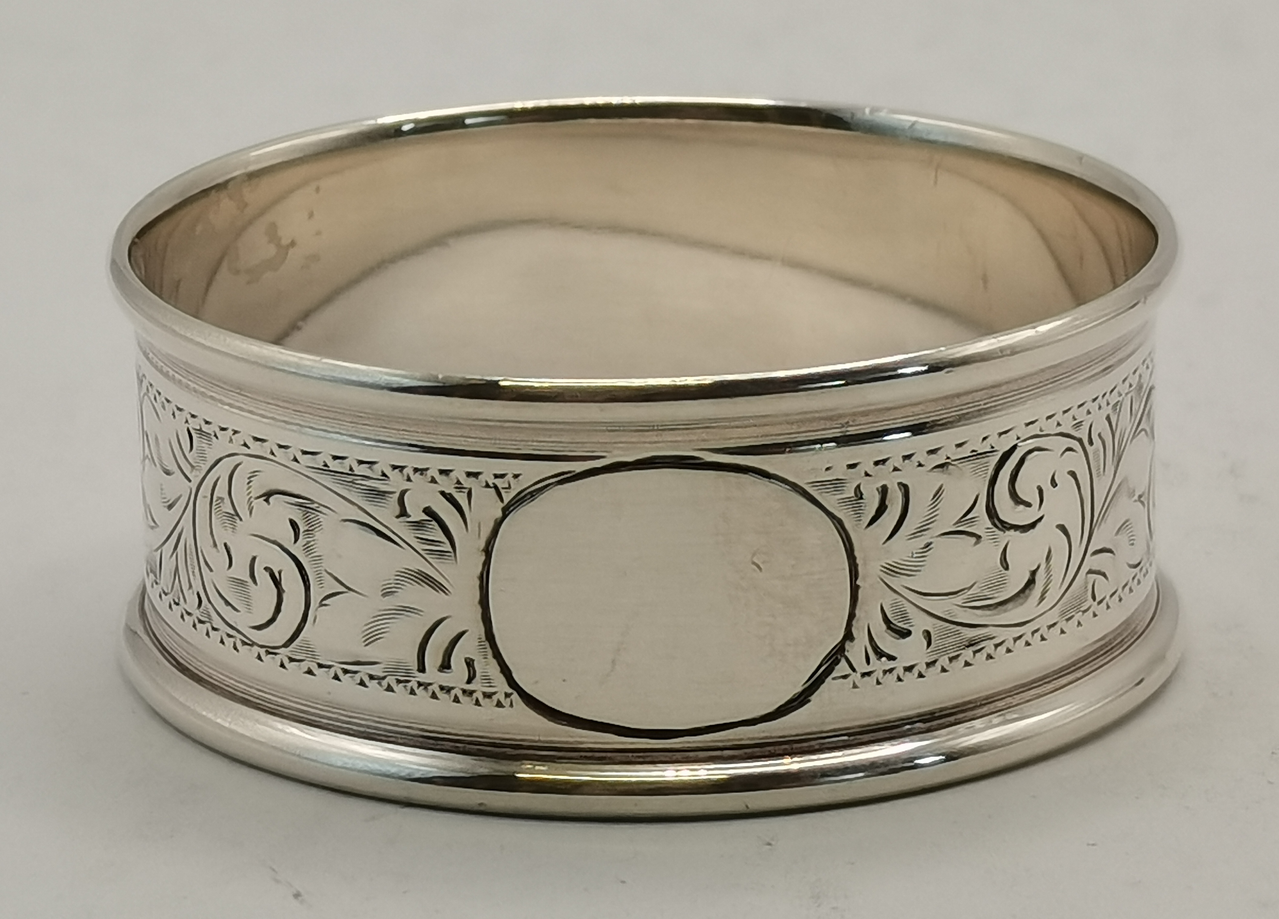 A group of assorted silver items, Victorian and later - Image 15 of 18