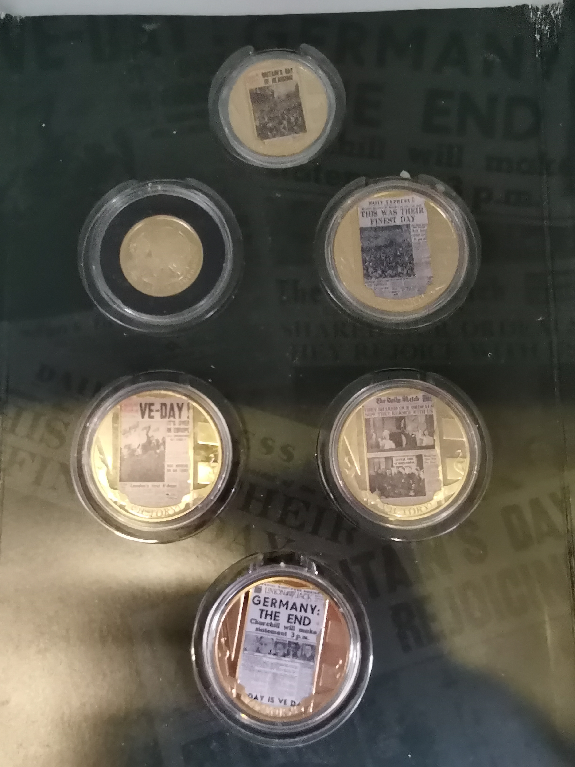 Two WWII commemorative proof coin sets - Image 7 of 7