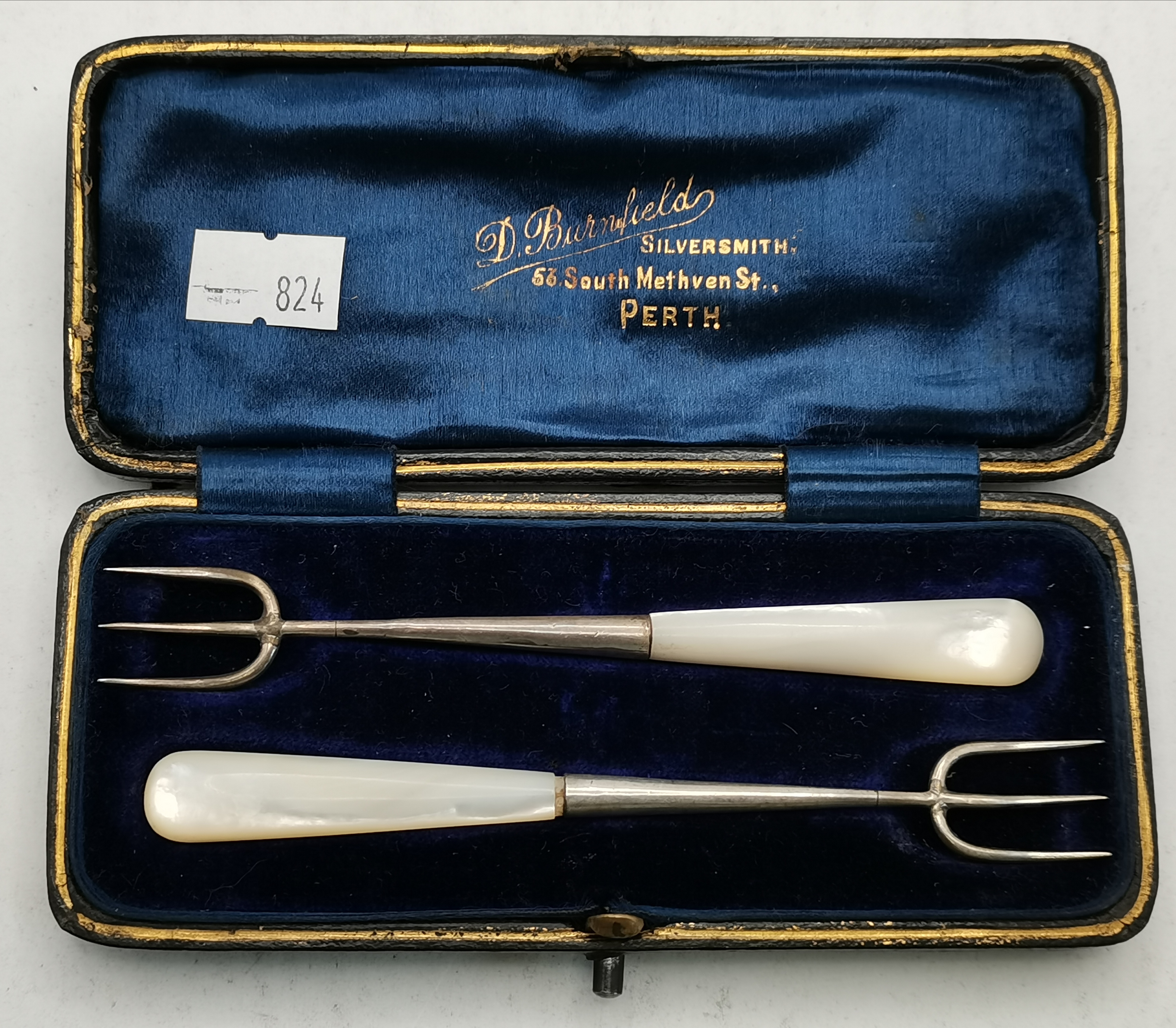 A set of six George VI silver-handled tea knives, etc. - Image 4 of 7