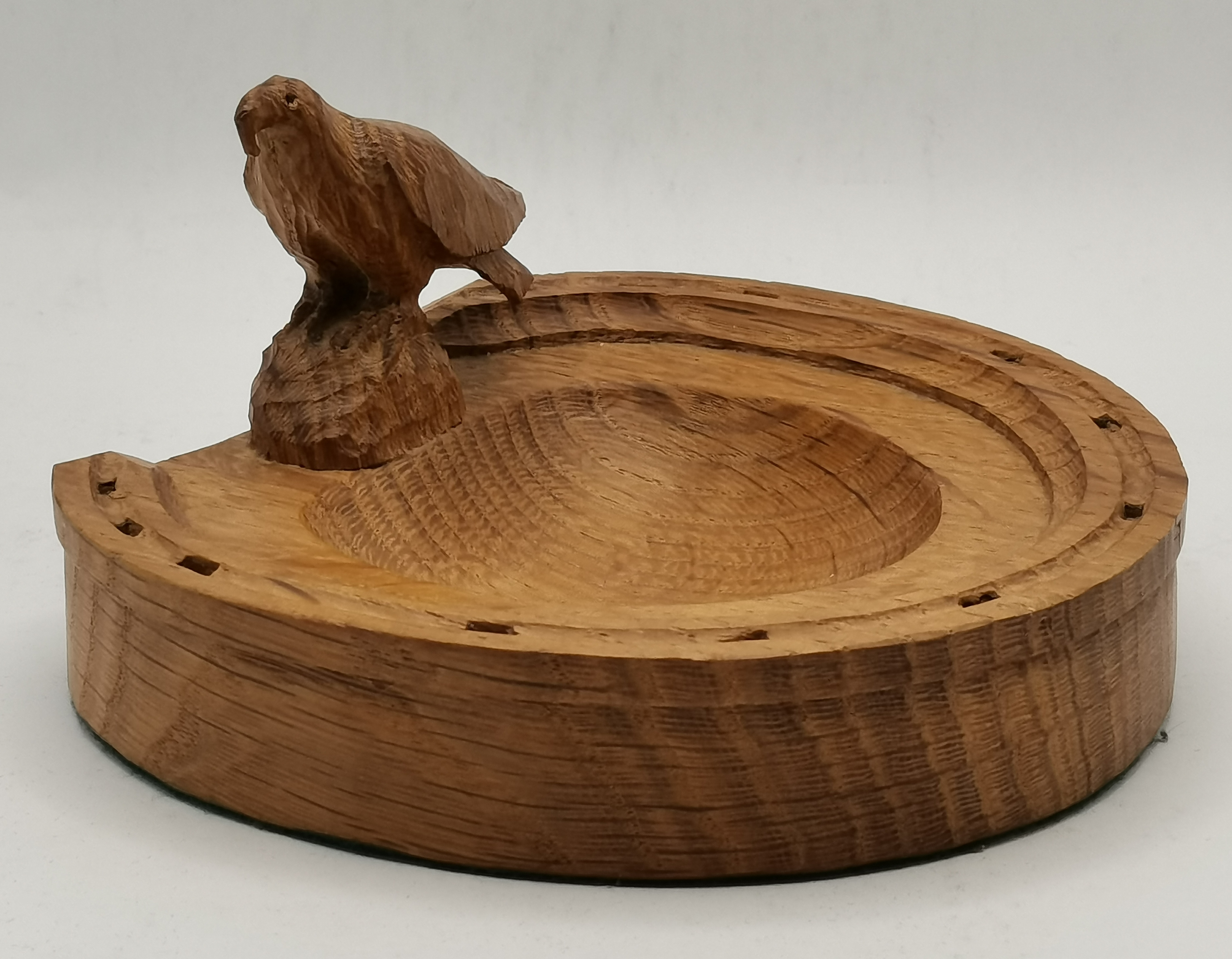 Albert Jeffray, an Eagleman oak horseshoe pin dish - Image 2 of 4