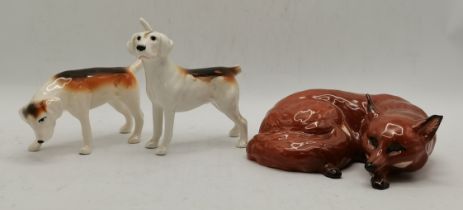 2 x Beswick hounds (1 d/d) plus a curled up fox