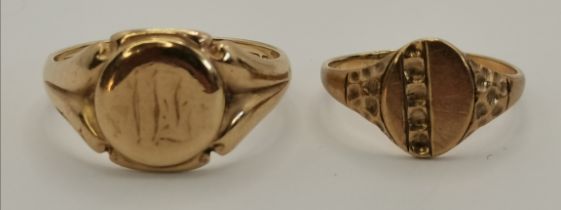 Two 9 carat gold signet rings