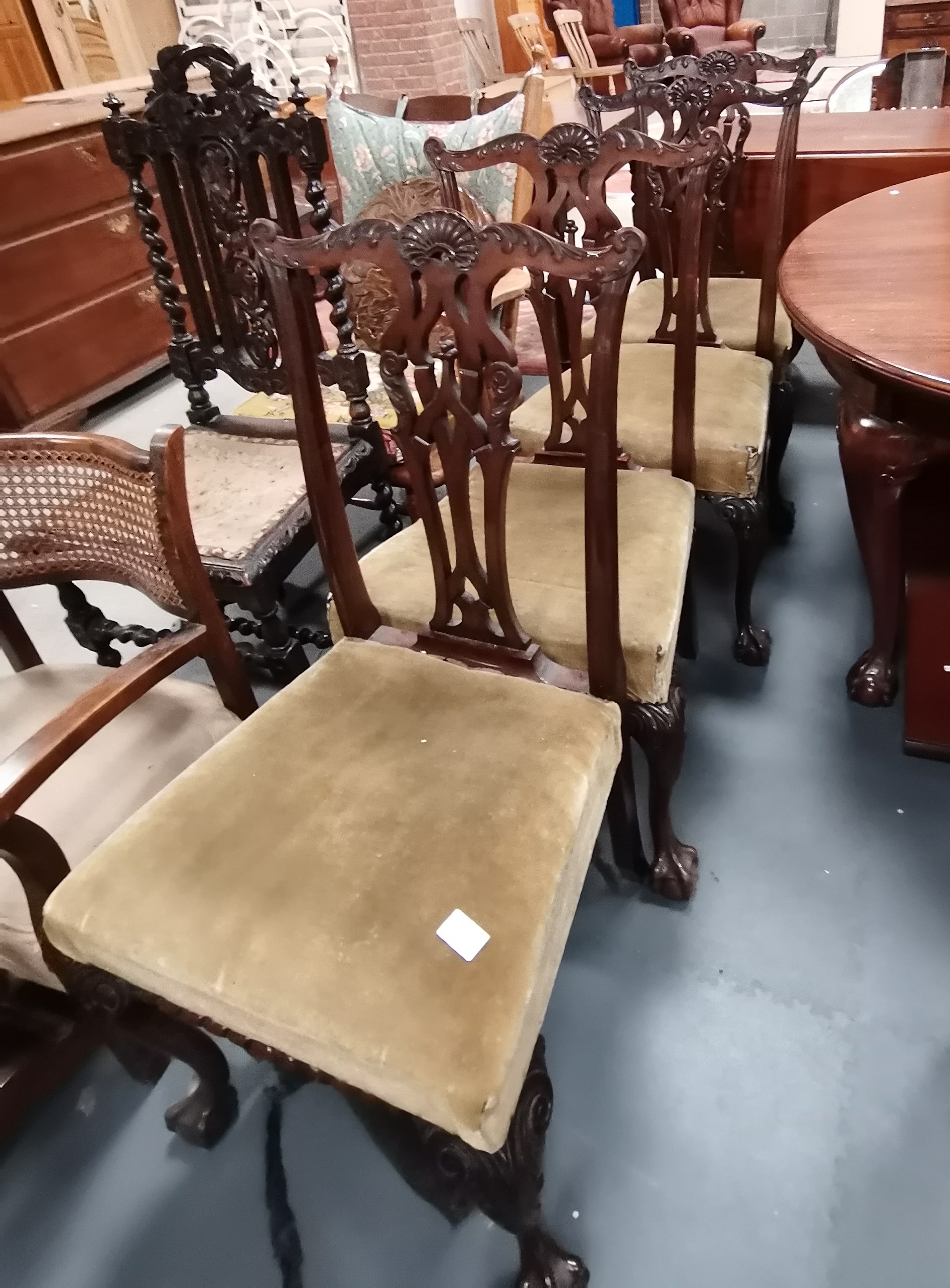 A good set of mahogany Chippendale style dining chairs x 4 - Image 2 of 2