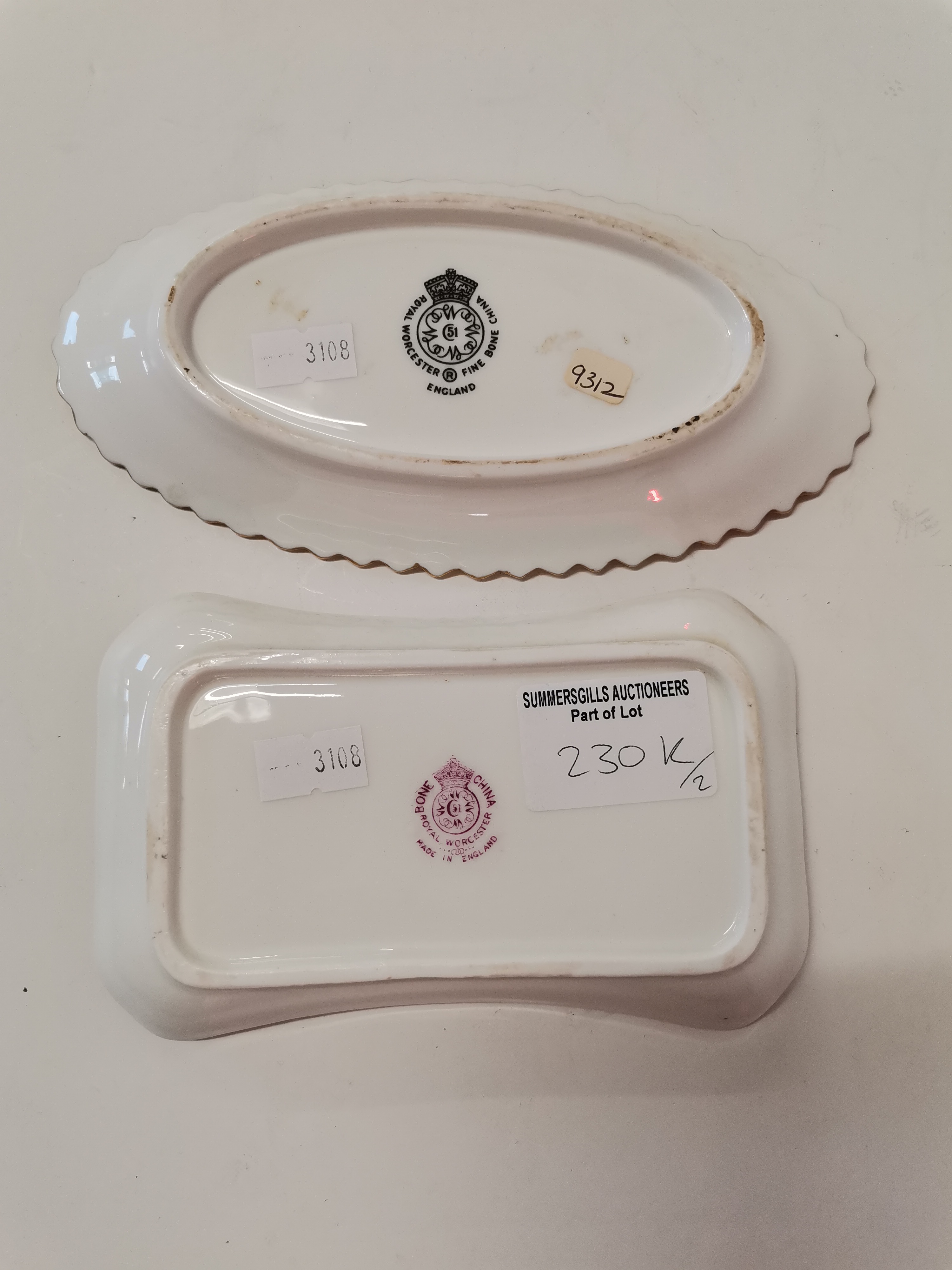 Two Royal Worcester fruit decorated pin dishes, by George Moseley and Alan Telford - Image 2 of 2