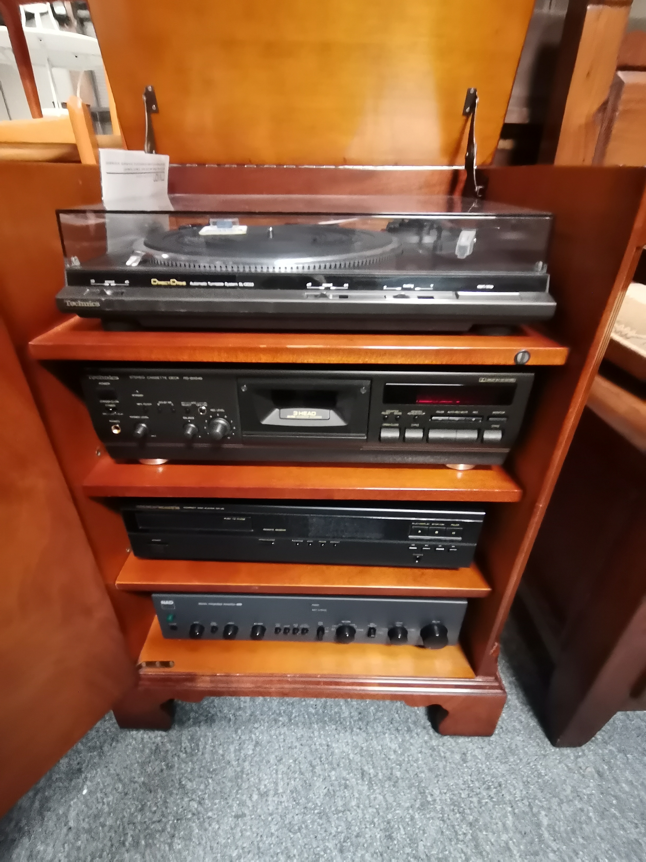 A Charles Sheraton walnut record cabinet and two speaker cabinets - Image 2 of 6