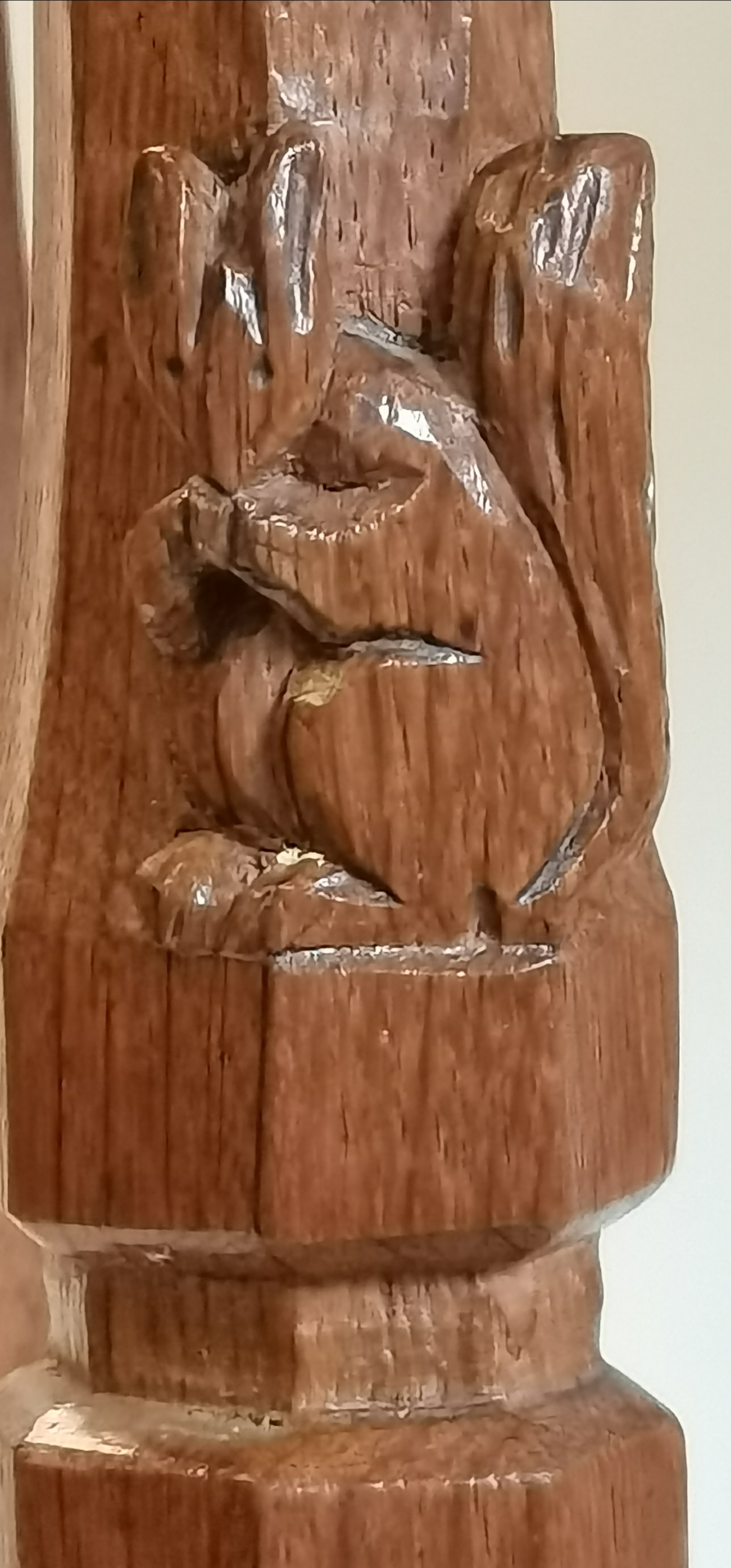 Wilfred Hutchinson, a Squirrelman oak stool - Image 3 of 4