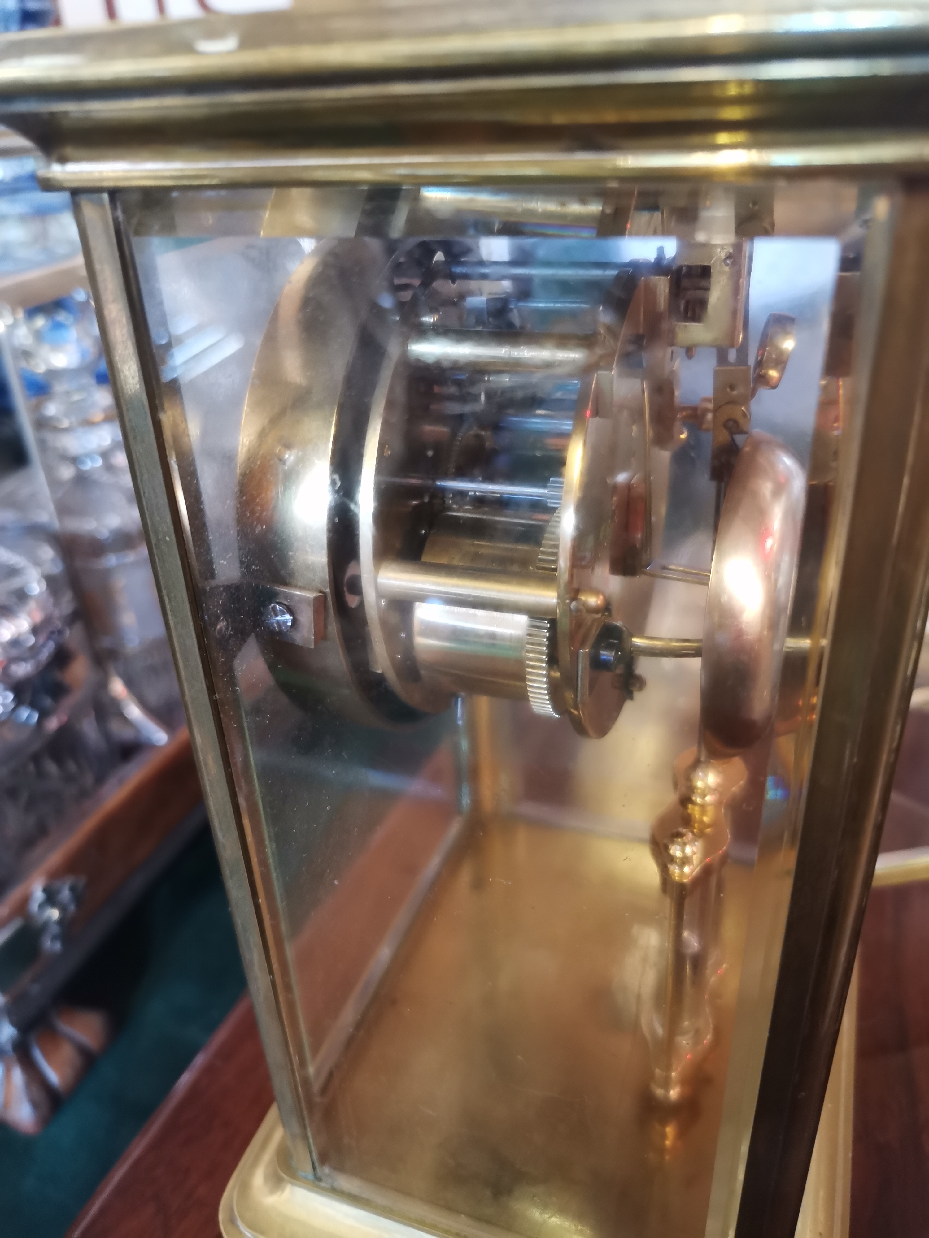 A brass-cased four glass crystal regulator mantel clock - Image 4 of 10