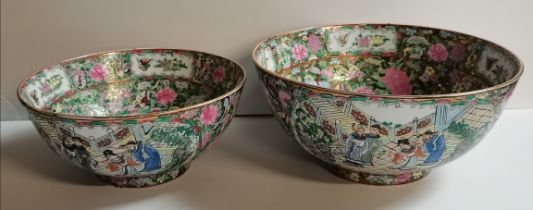 2 x Chinese Famille Verte bowls