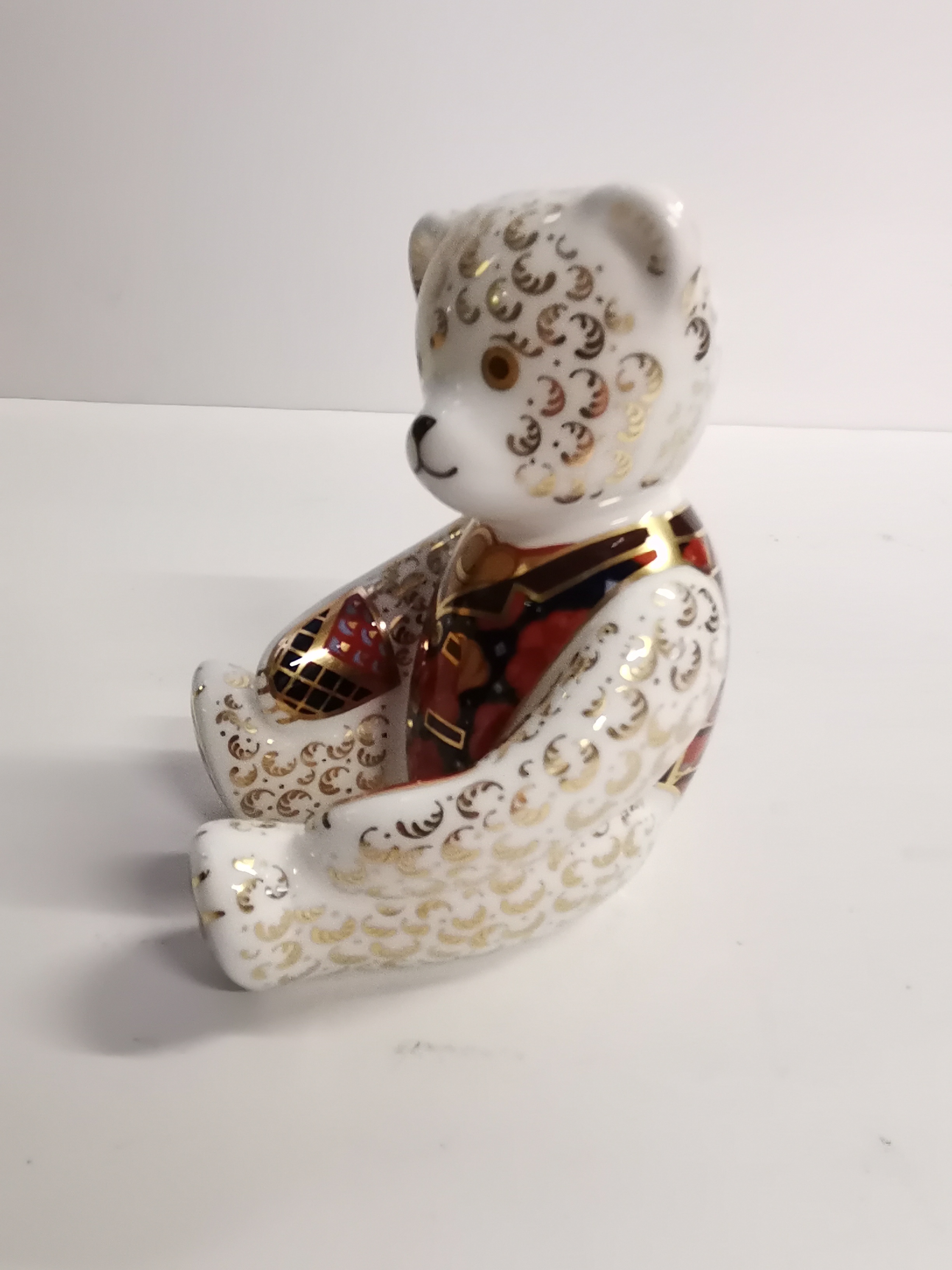 Royal Crown Derby 'Debonair Bear' Collector's Guild Exclusive plus Drummer Teddy Paperweight (III) - Image 6 of 7