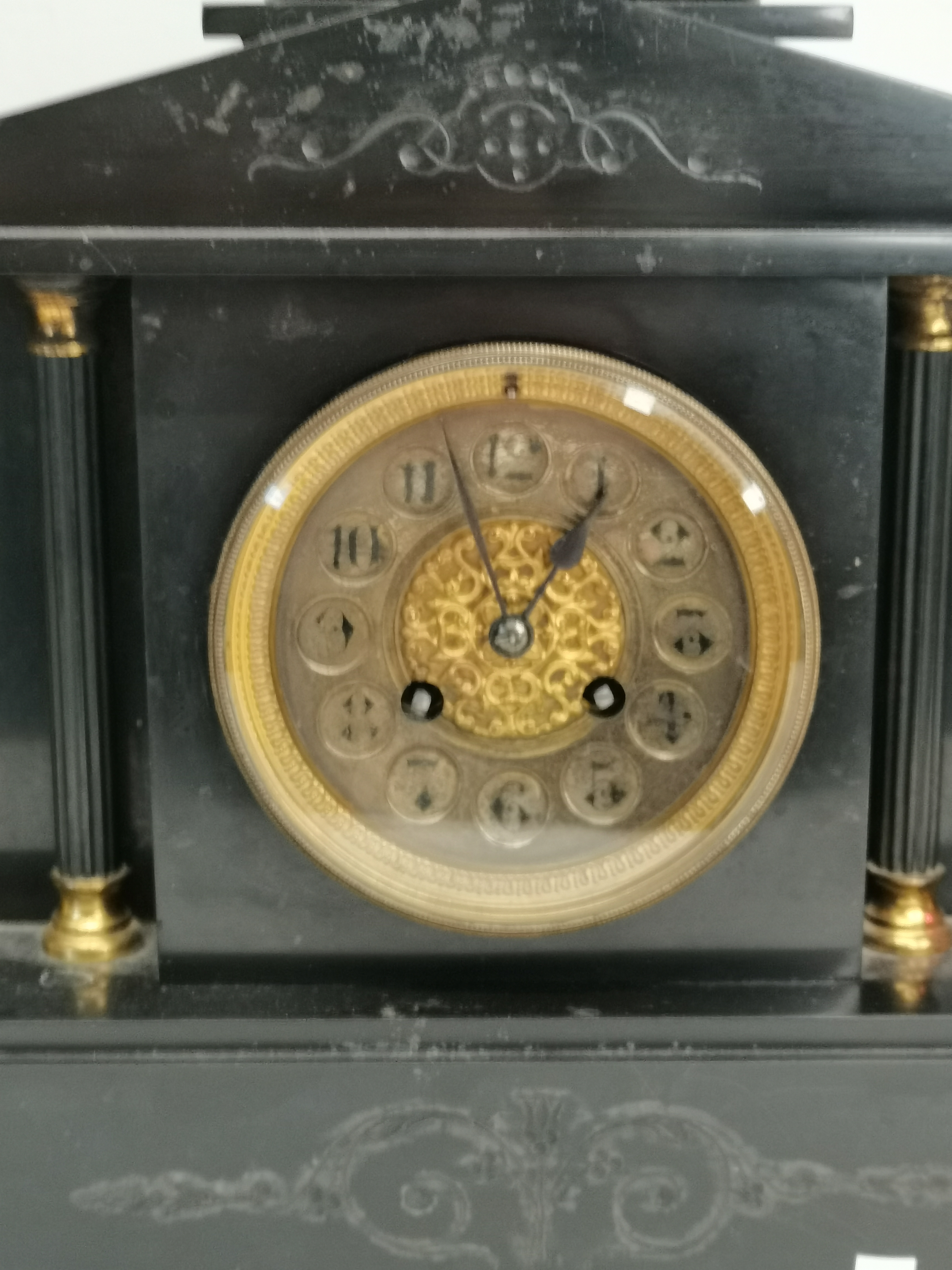 French Marble Mantel Clock - Image 2 of 2