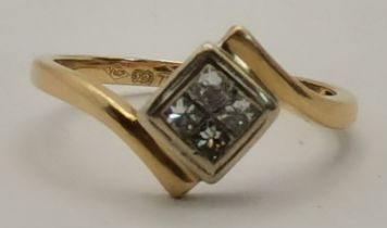 An 18 carat gold white stone ring