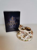 Royal Crown Derby Old Imari Frog Paperweight, Limited Edition of 4500
