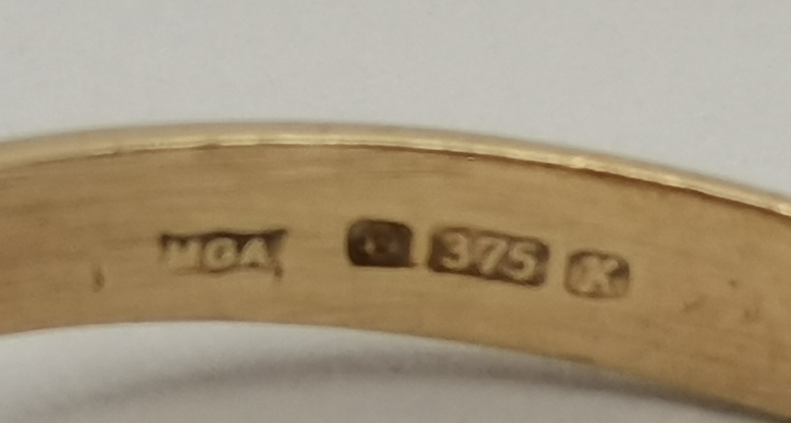 Two 9 carat gold rings - Image 8 of 9