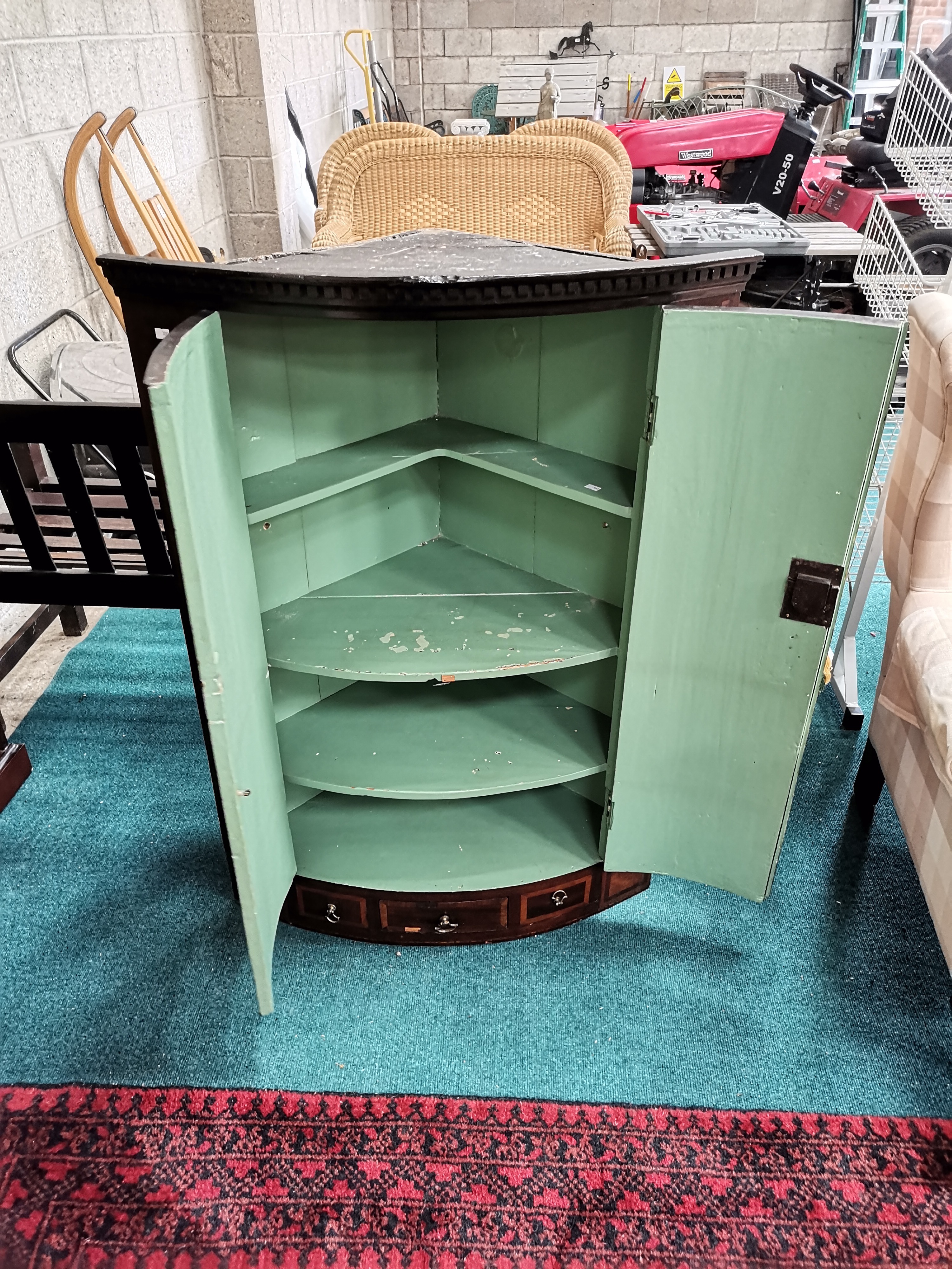 Antique inlaid Mahogany corner cupboard with key - Image 2 of 3