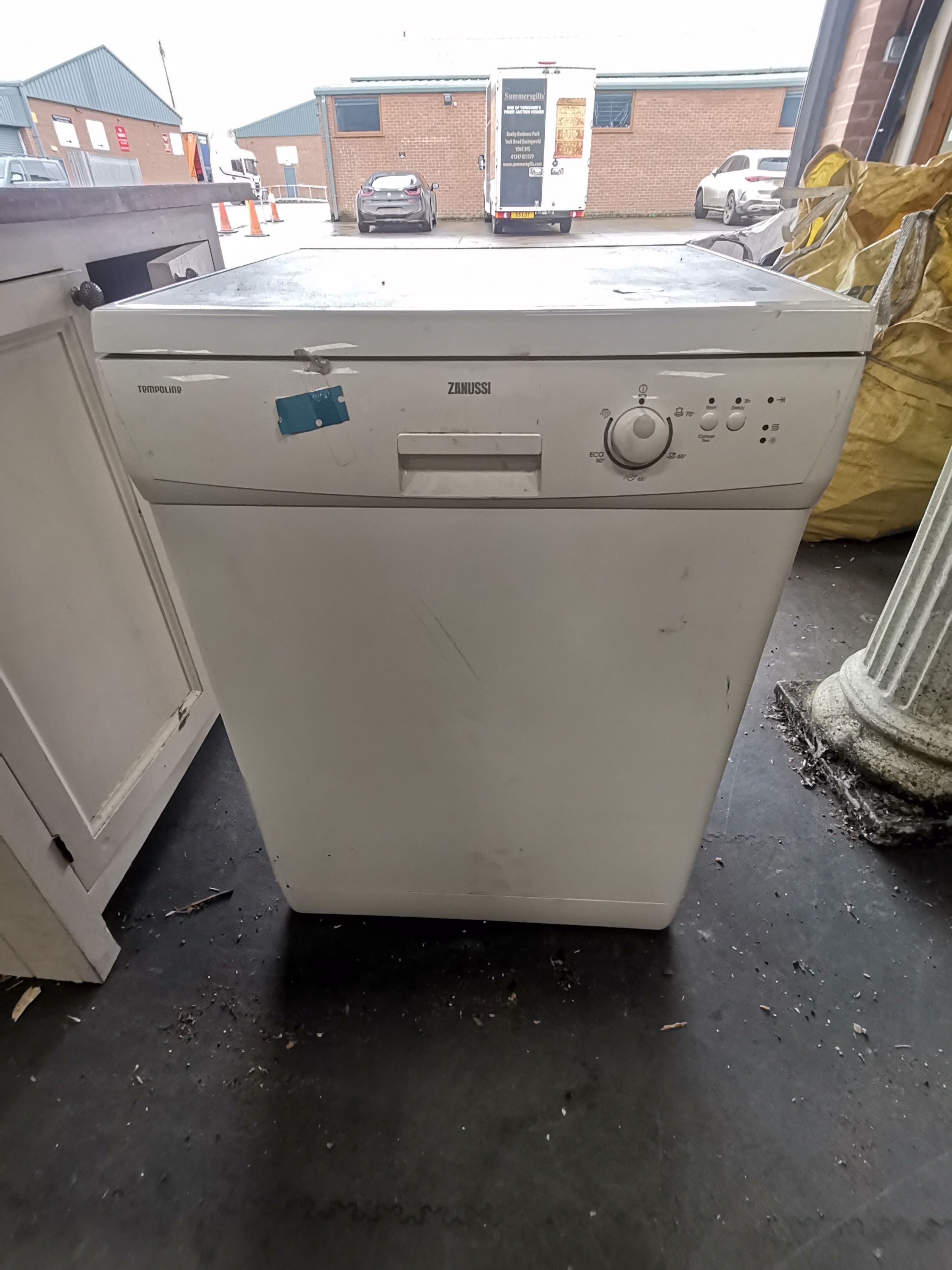 Tempoline Zanussi Dishwasher