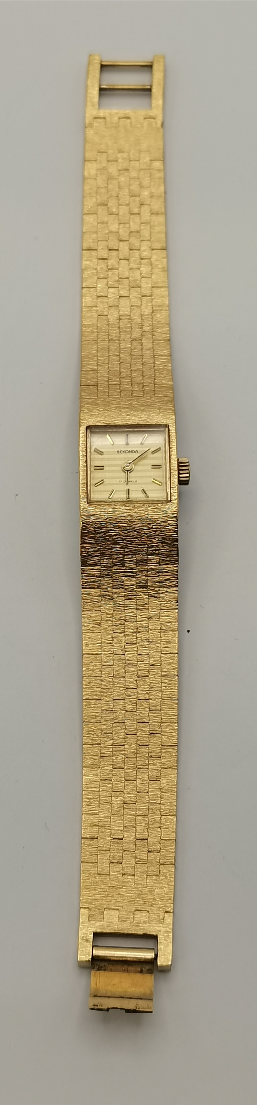 A collection of lady's and gent's wristwatches - Image 4 of 15