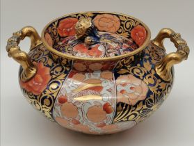 A large Mason's Patent Ironstone twin-handled pot pourri bowl and cover, c.1820