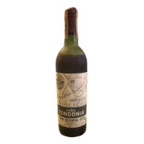 1973 LÓPEZ DE HEREDIA VIÑA TONDONIA GRAN RESERVA, RIOJA, 75CL, 12% ABV colouring on label in line