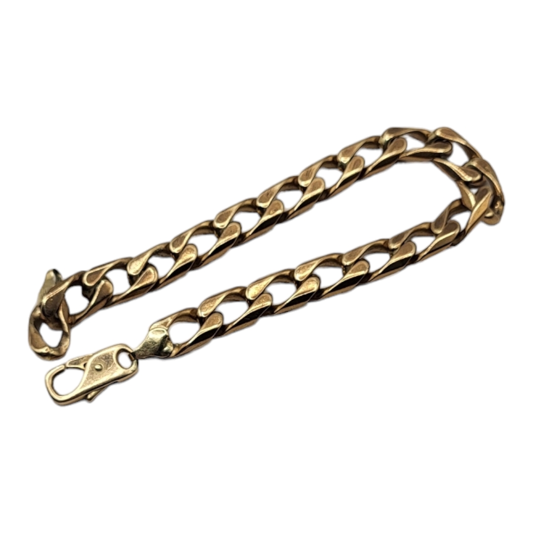 A VINTAGE 9CT ROSE GOLD CURB LINK BRACELET With dog clasp. (approx 21cm) Condition: good