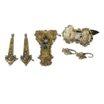 A 19TH CENTURY YELLOW METAL AND ENAMEL SUITE OF JEWELLERY Comprising a scarf clip, earrings and