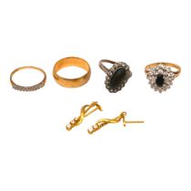 A COLLECTION OF THREE 9CT GOLD RINGS, TOGETHER WITH A PAIR OF 9CT GOLD EARRINGS AND 9CT WHITE GOLD