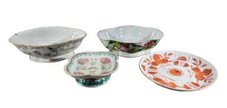 A COLLECTION OF FOUR 19TH CENTURY CHINESE PORCELAIN DISHES & BOWLS, ALL BEARING WAX SEALS TO