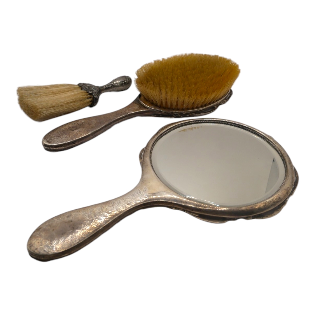 HENRY MATTHEWS. LATE EDWARDIAN SILVER HAND MIRROR AND BRUSH, HALLMARKED BIRMINGHAM, 1910, TOGETHER - Image 2 of 2